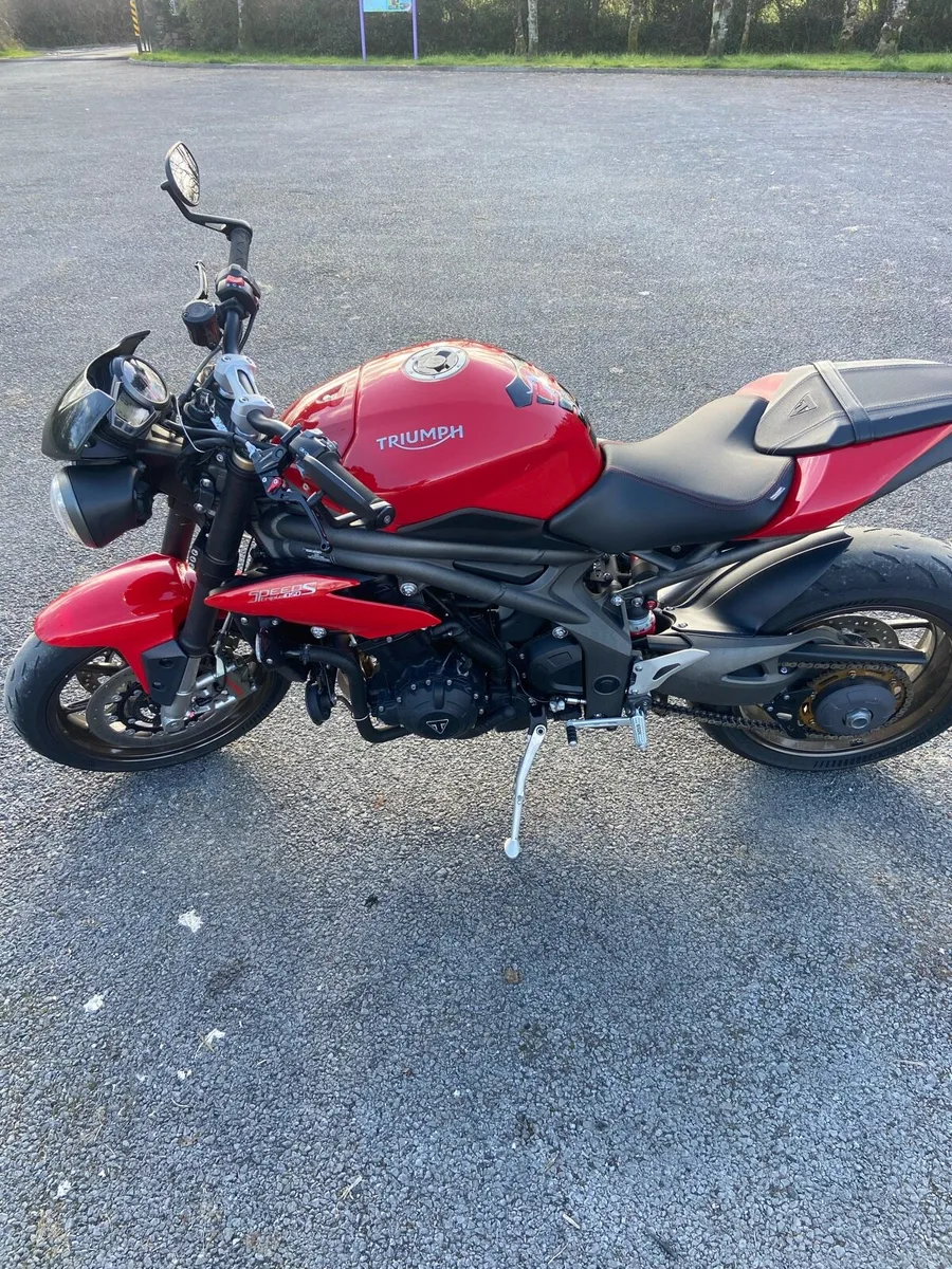 Motorcycle - Image 2