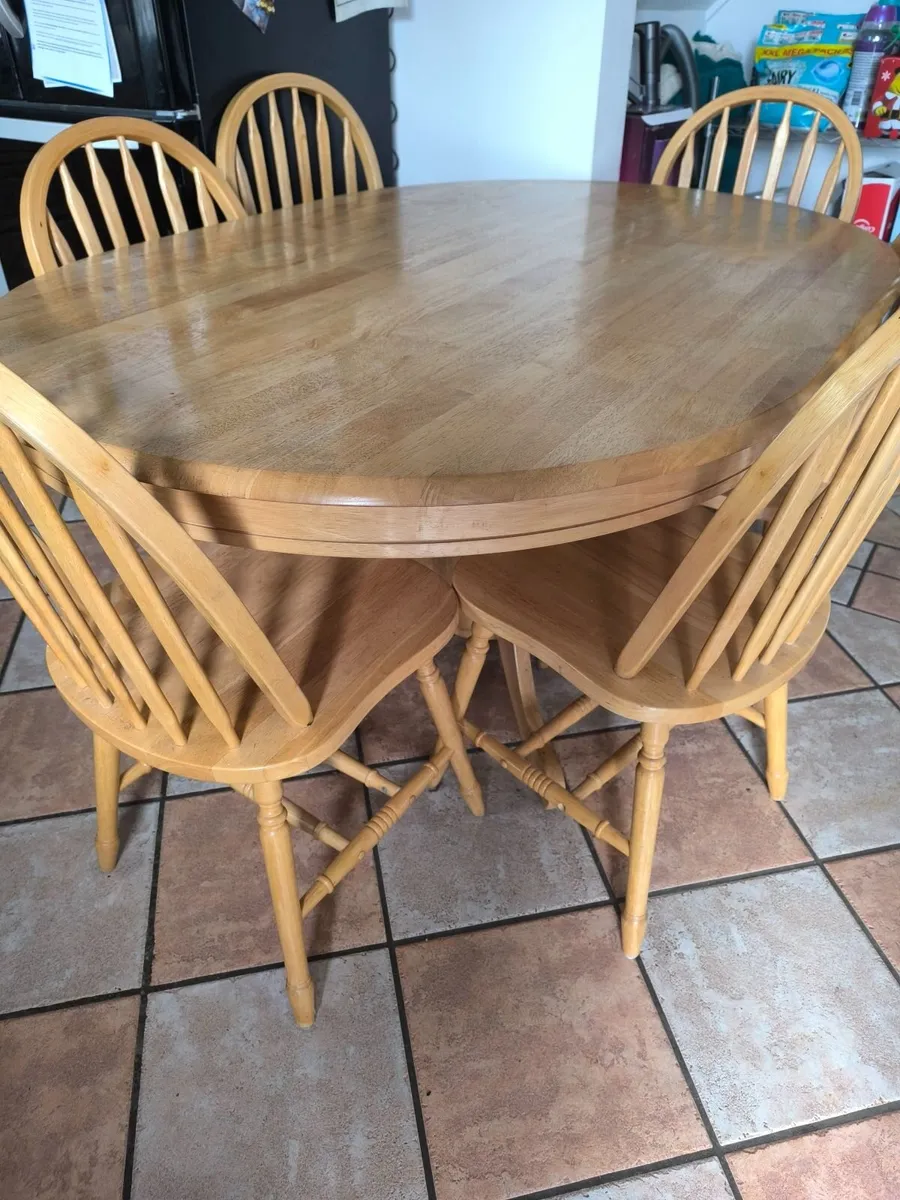 Kitchen table and 6 chairs solid wood - Image 3