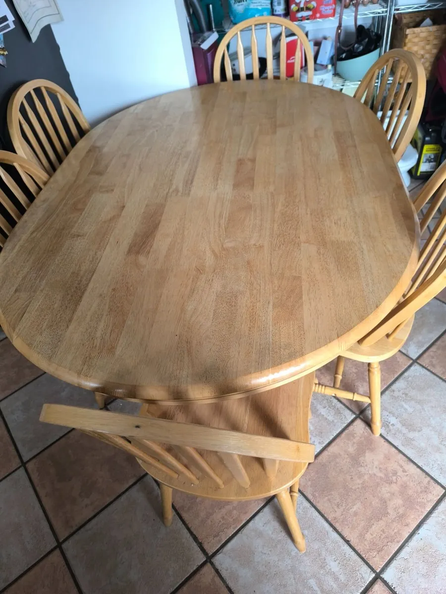 Kitchen table and 6 chairs solid wood - Image 1