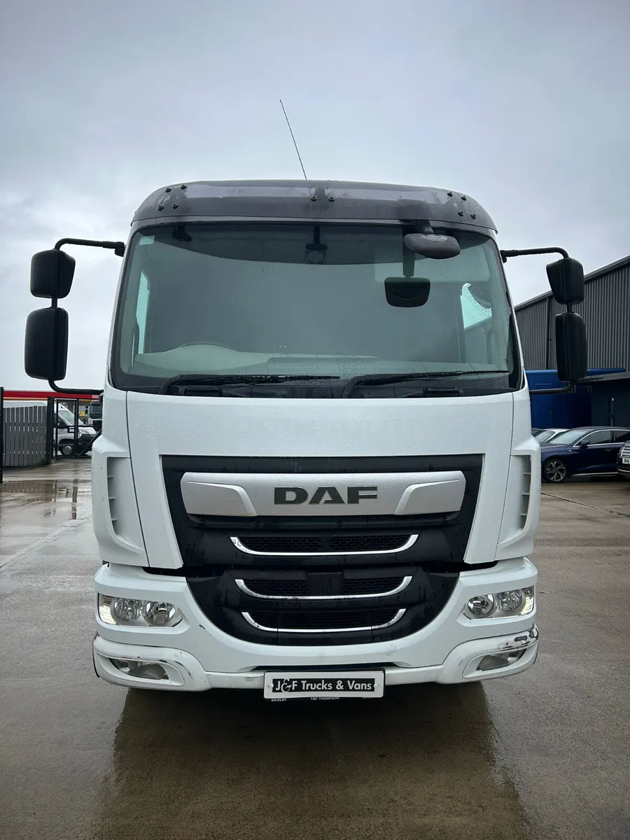 2018 DAF LF 210 16 Ton Chassis Cab - Image 2