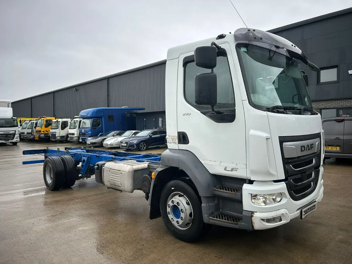 2018 DAF LF 210 16 Ton Chassis Cab - Image 1