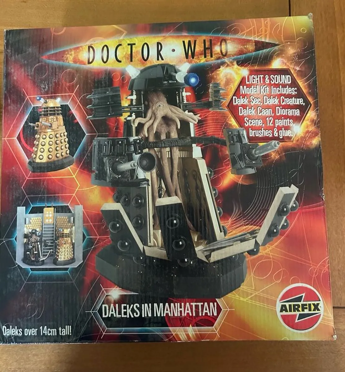 Airfix Doctor Who Daleks in Manhattan  2007  kit - Image 3