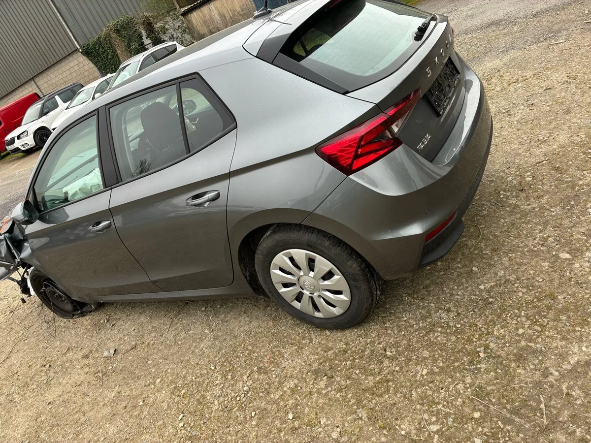 2025 (252) Skoda Fabia NO RECORD - Image 4