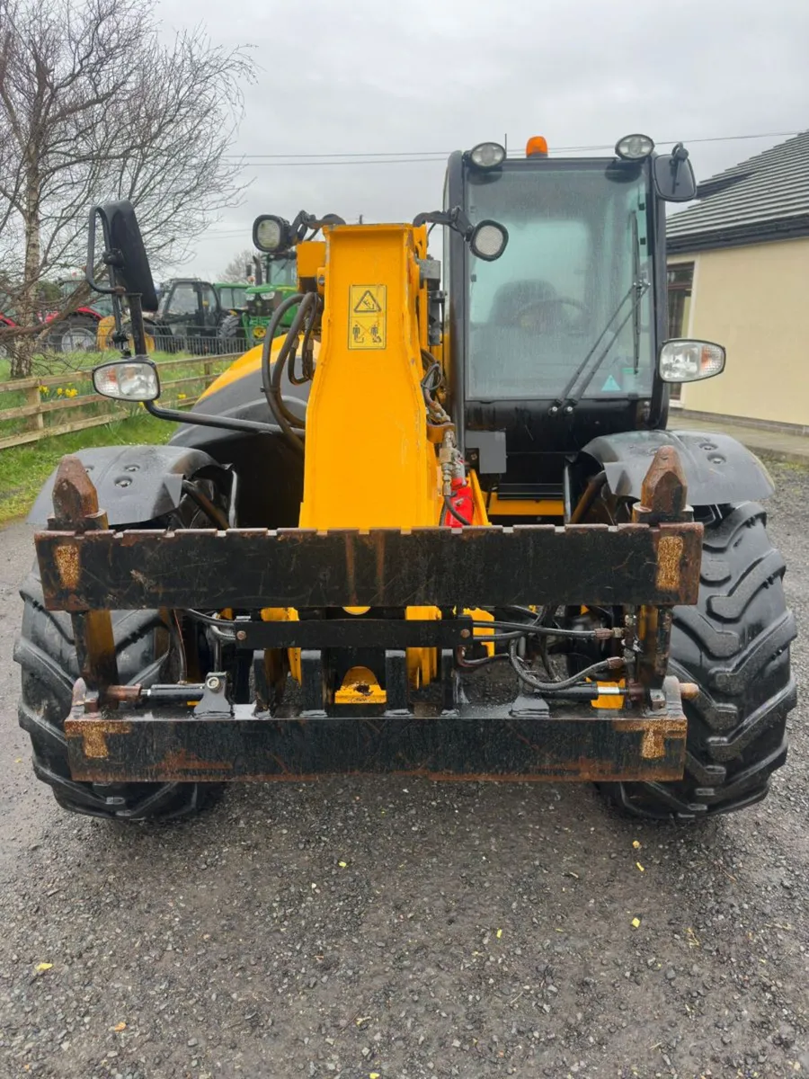 Telehandlers - Image 2