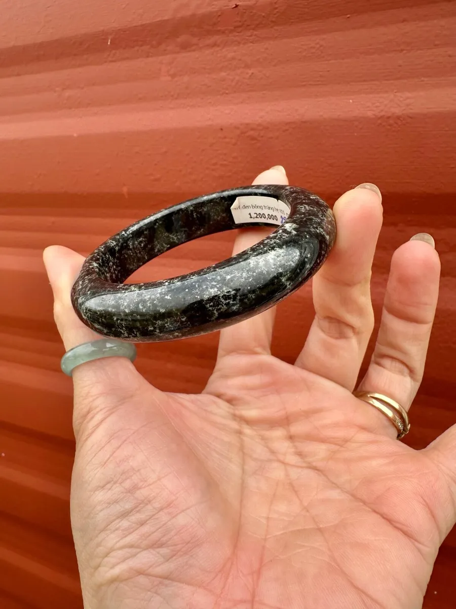 Grade A Burma jadeite Jade bangle - Image 2