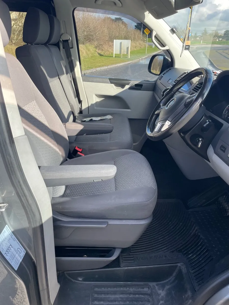 Volkswagen Transporter 2015 - Image 4