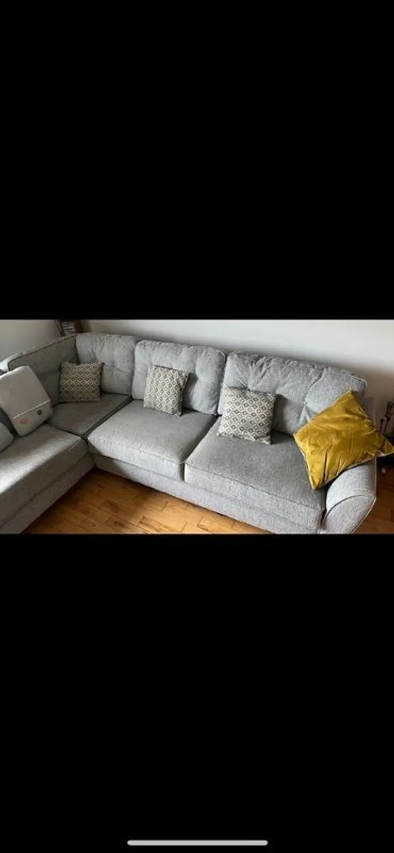 Corner Sofa - Image 1