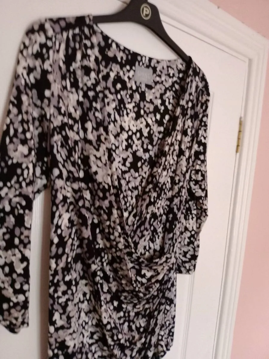 LADIES TOPS €4 EACH - Image 4