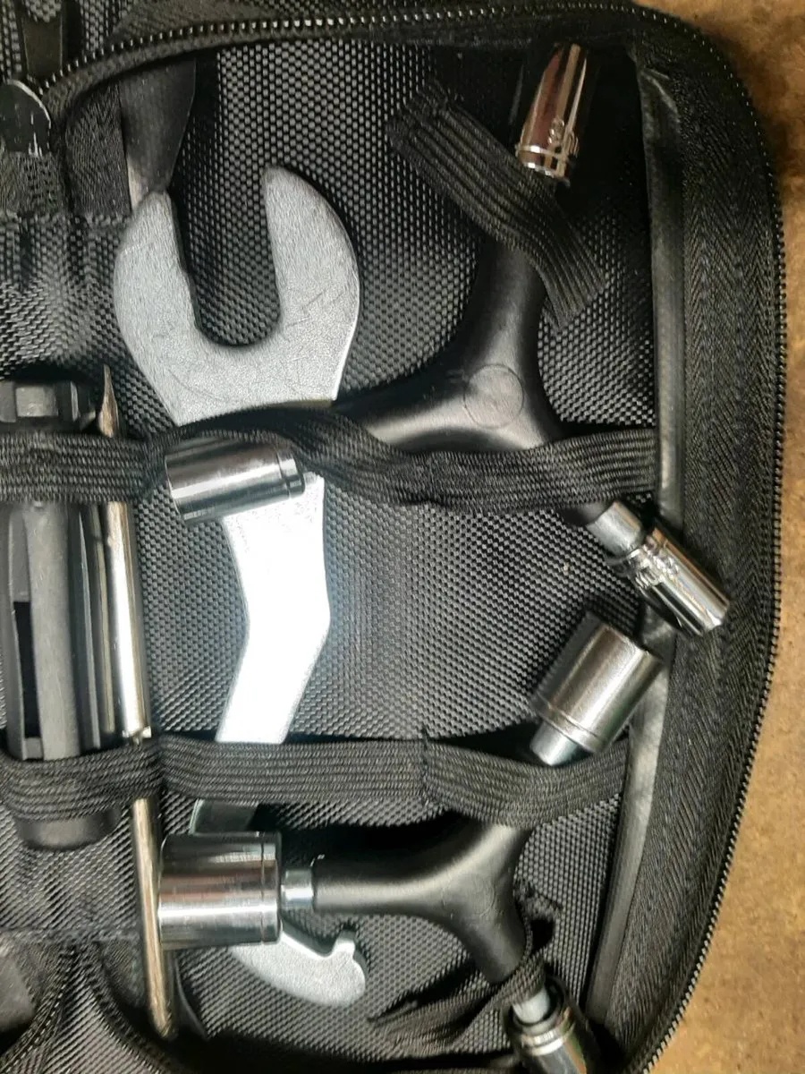 Bike took kit new - Image 3