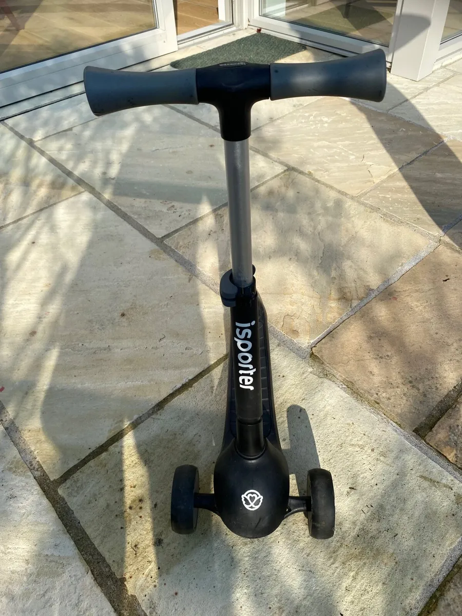 Child’s scooter - Image 4