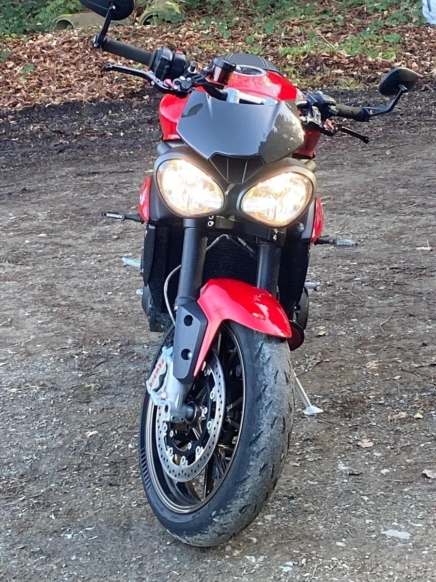 Triumph speedtriple 1050 S - Image 1
