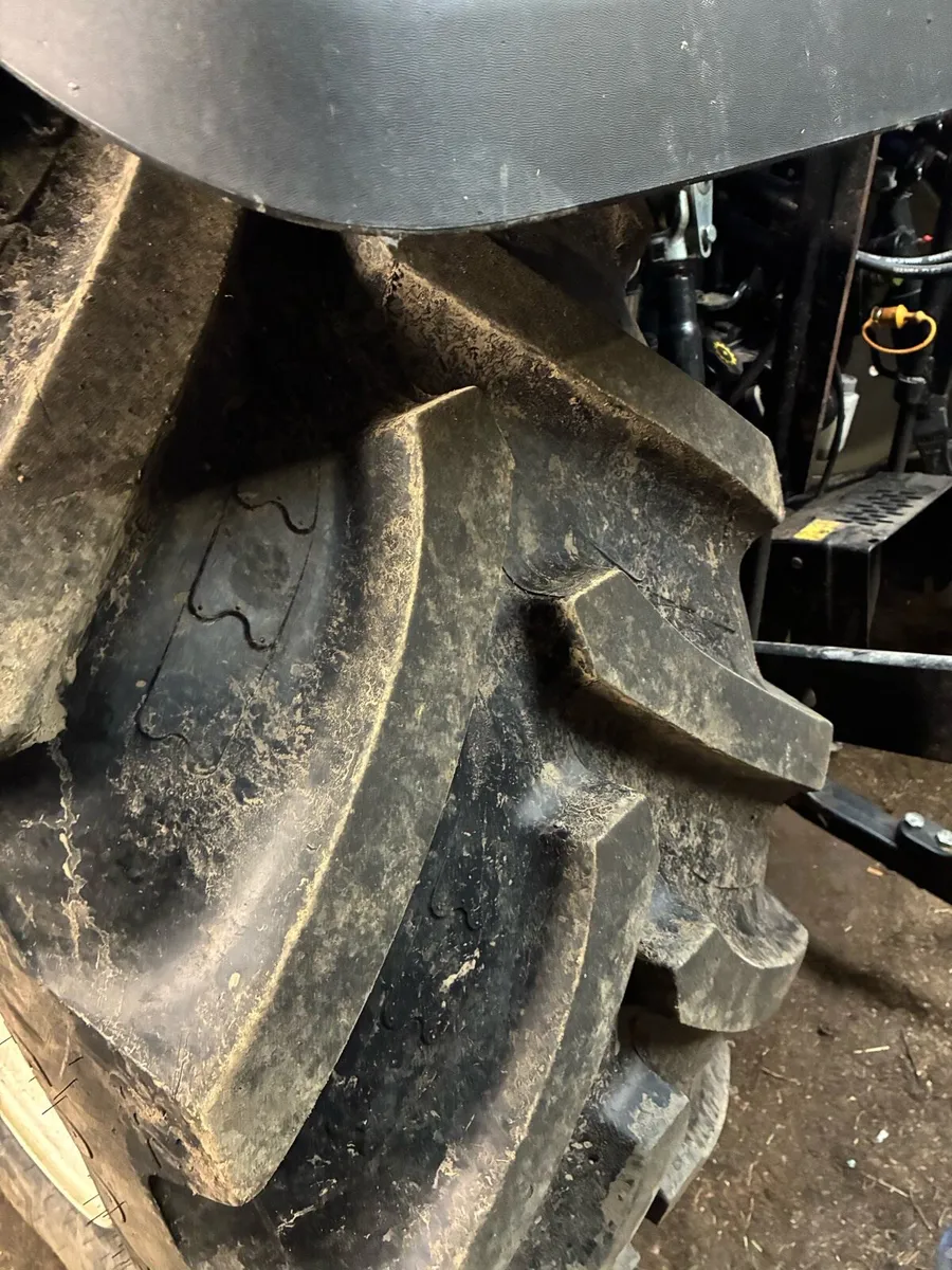 Bkt tractor tyres 38/28 - Image 4