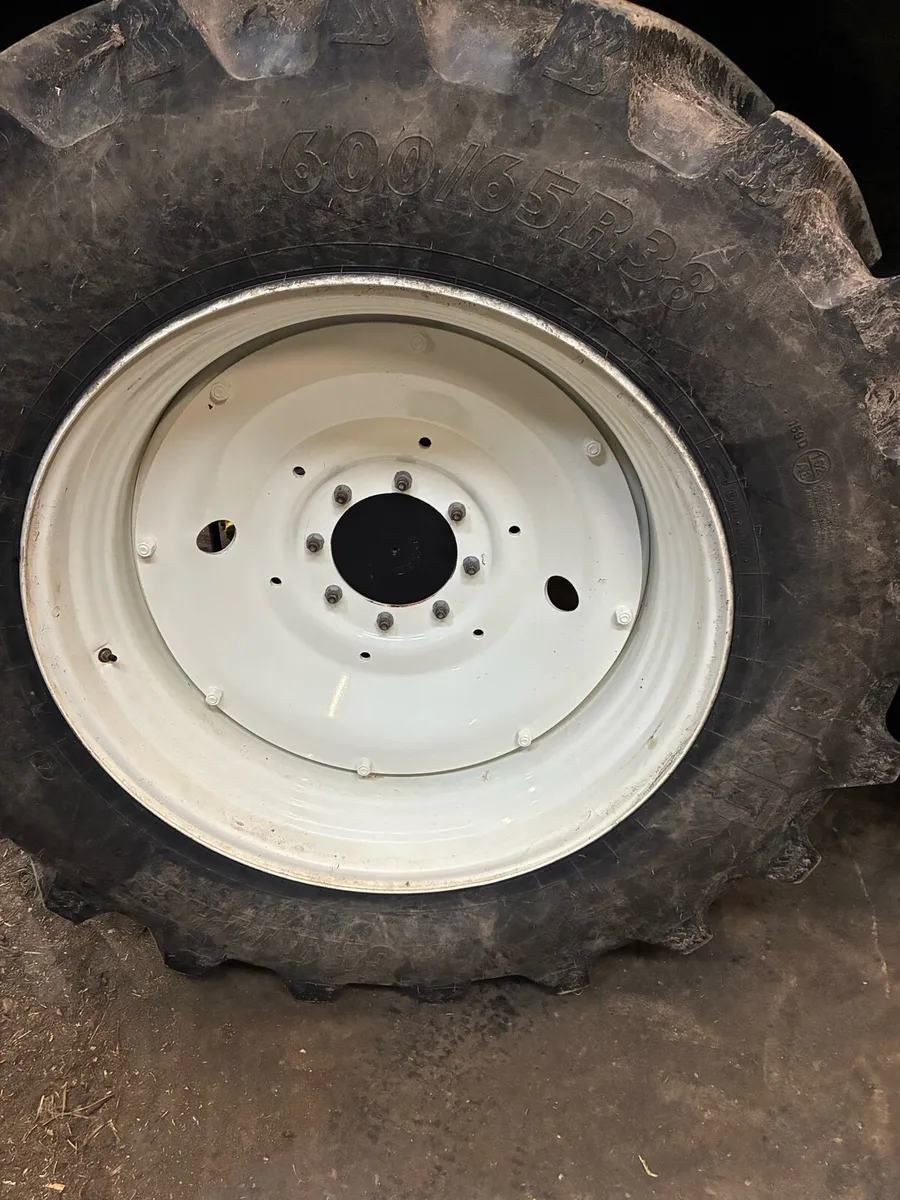 Bkt tractor tyres 38/28 - Image 1