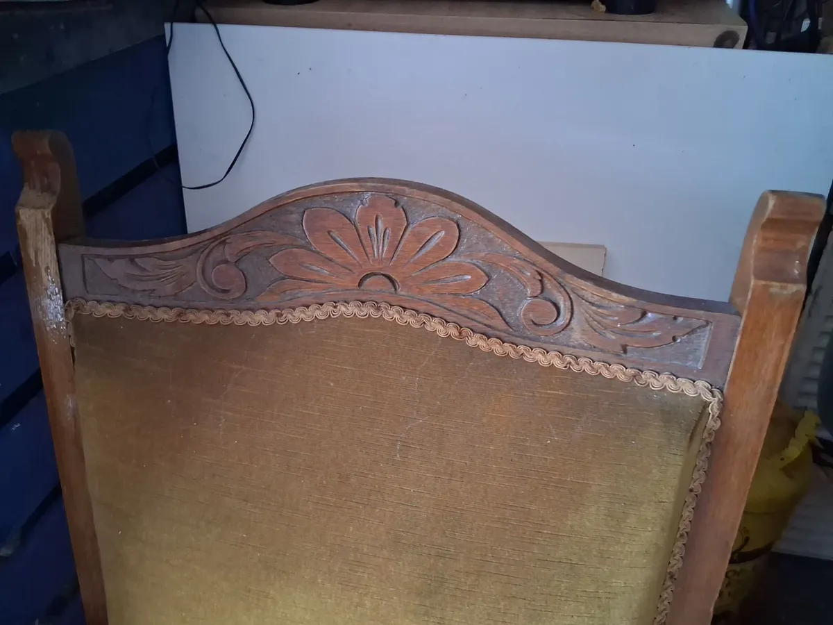 6 Antiques seats very old - Image 4