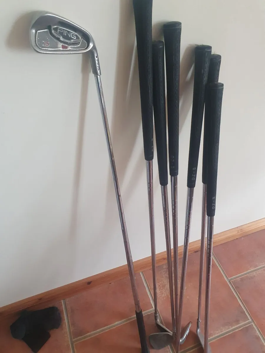 Ping i15 irons - Image 1