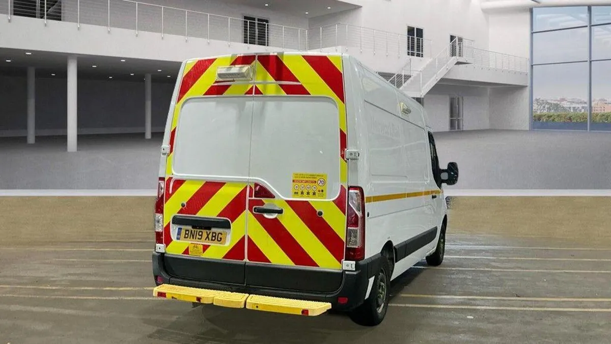 2019 Vauxhall Movano Panel Van - Image 2