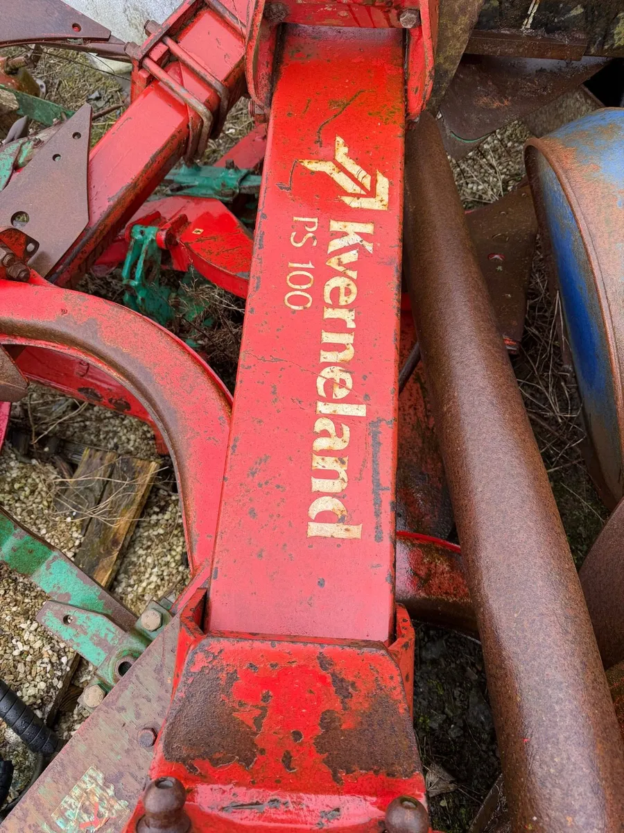 Kverneland PS 100 plough and tanco for parts - Image 1