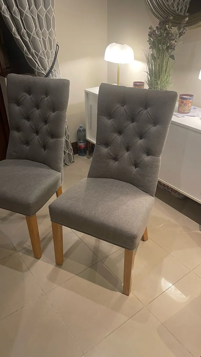2 Ez Living Chairs - Image 2