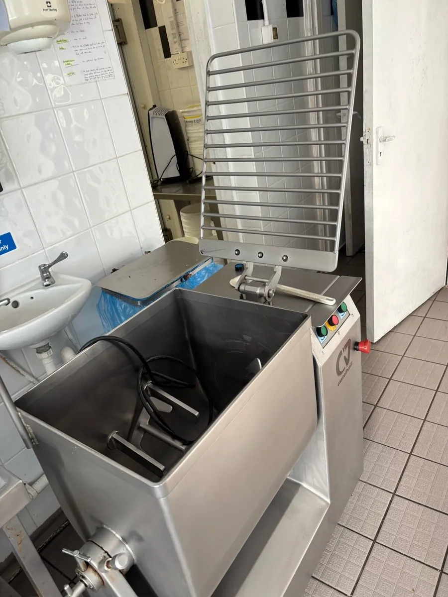 Business equipment - Image 1