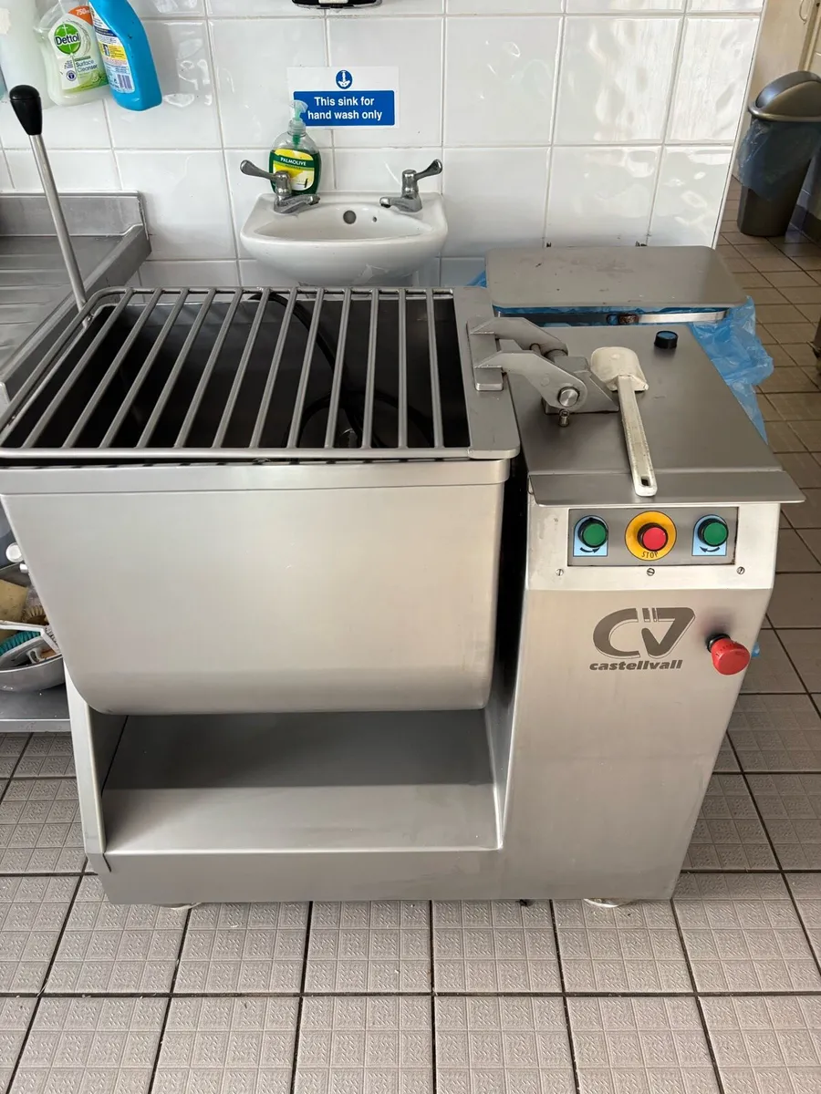 Business equipment - Image 2