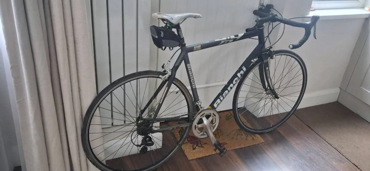 Bianchi 18 speed Racer - Image 3
