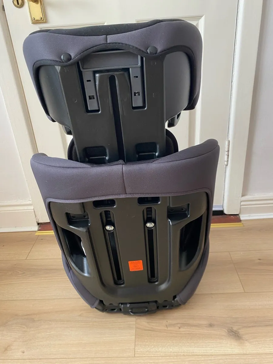Child car seat - Image 3