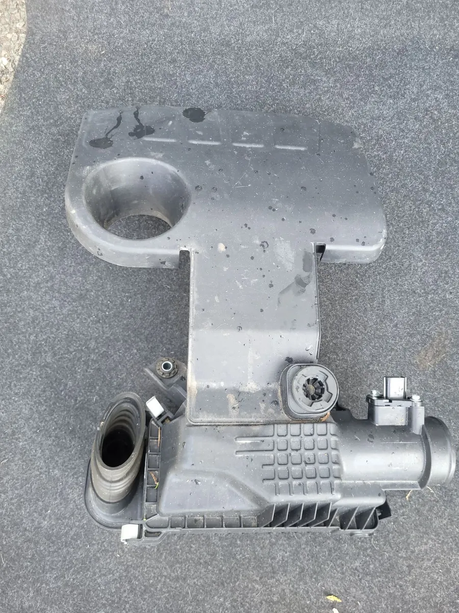 Renault Clio 2024/25 - Image 4