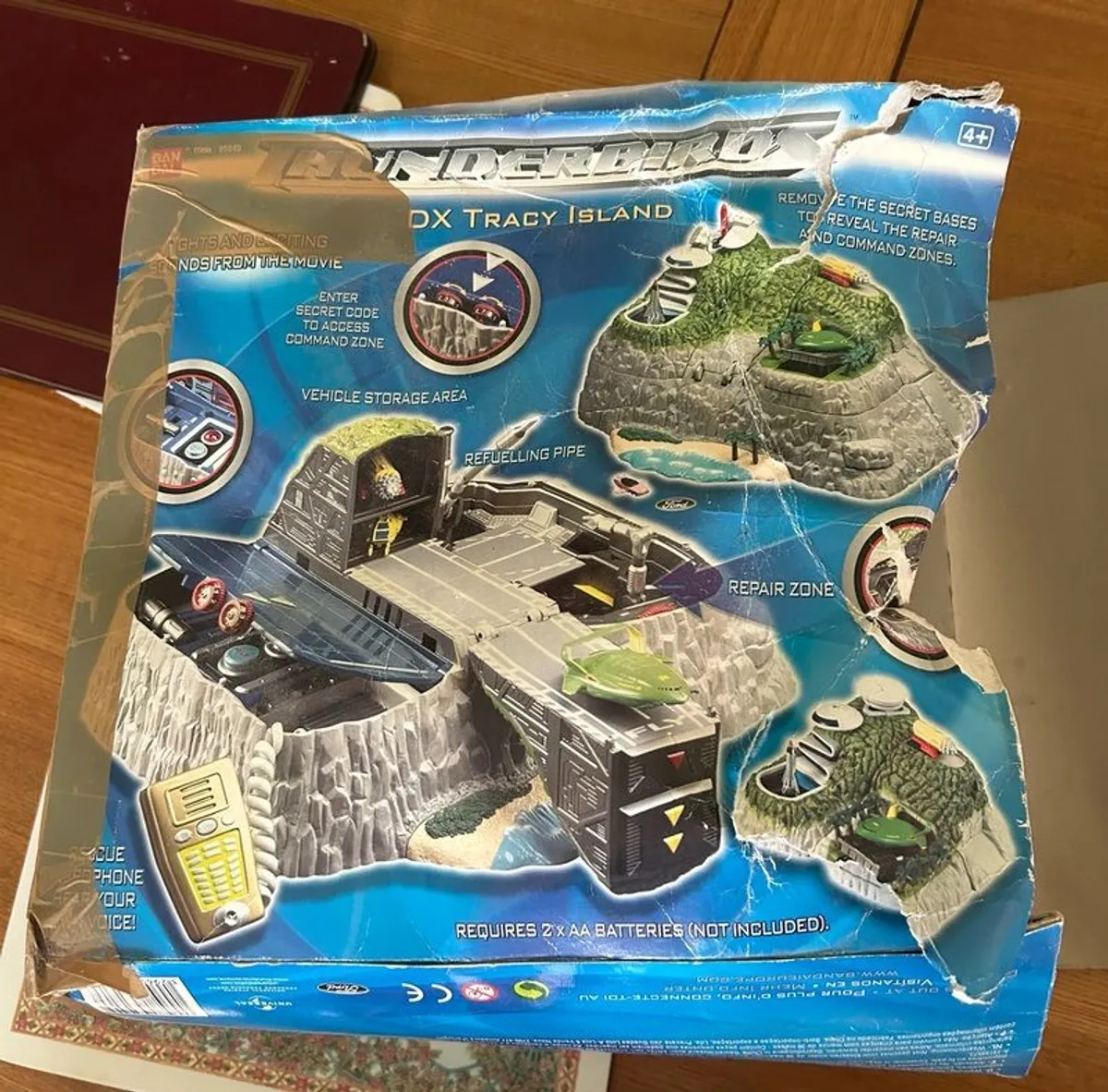 Thunderbirds DX Tracy Island 2004 - Image 1