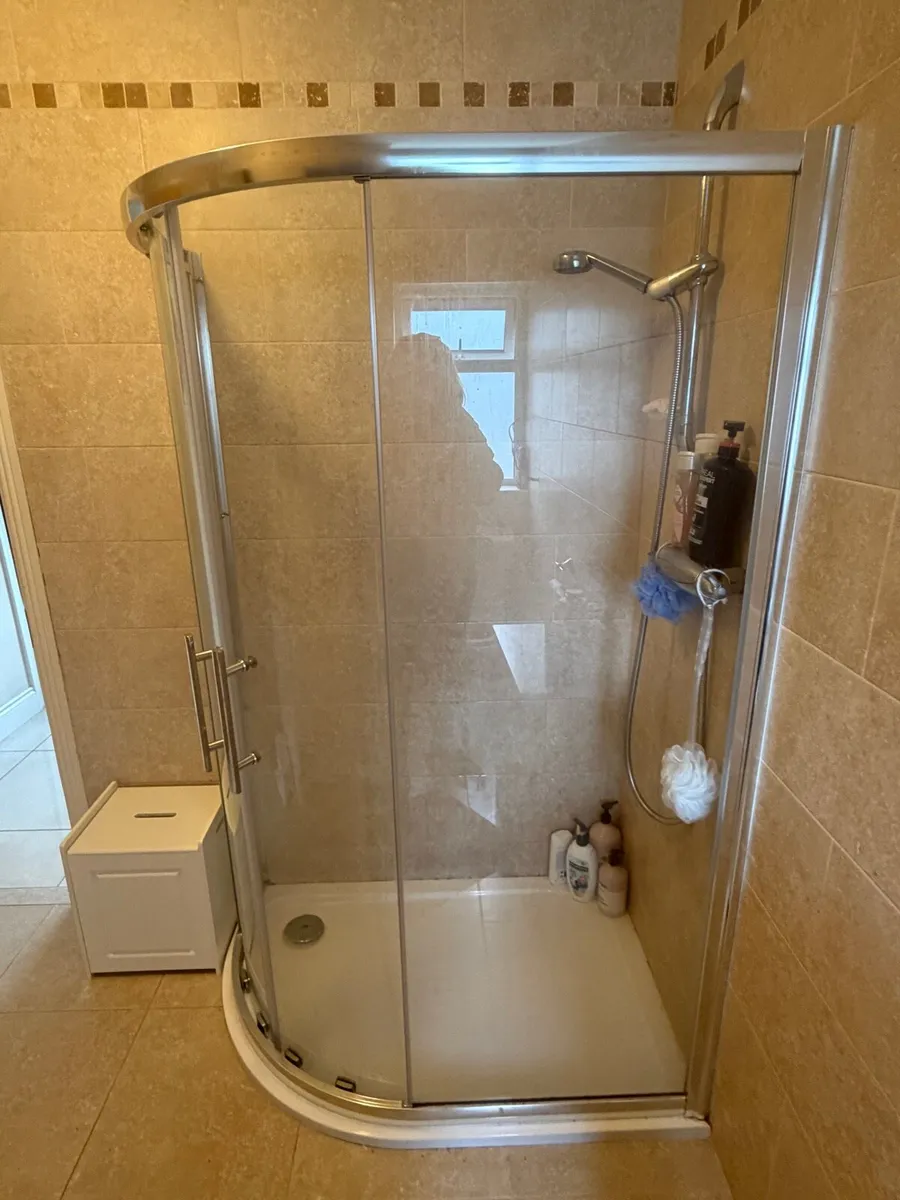 Shower door & tray - Image 2