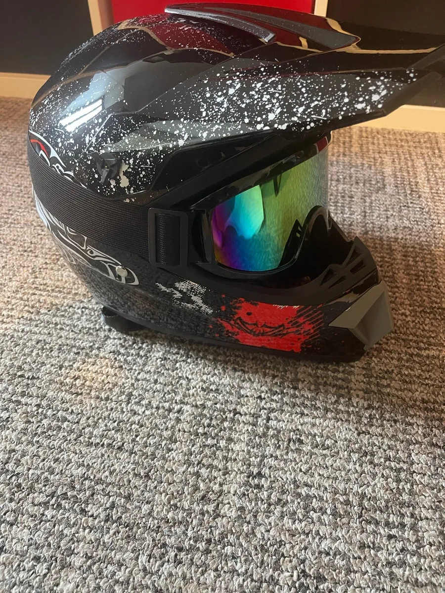 Brand new Helmet for kids age 8-12 years - Image 1