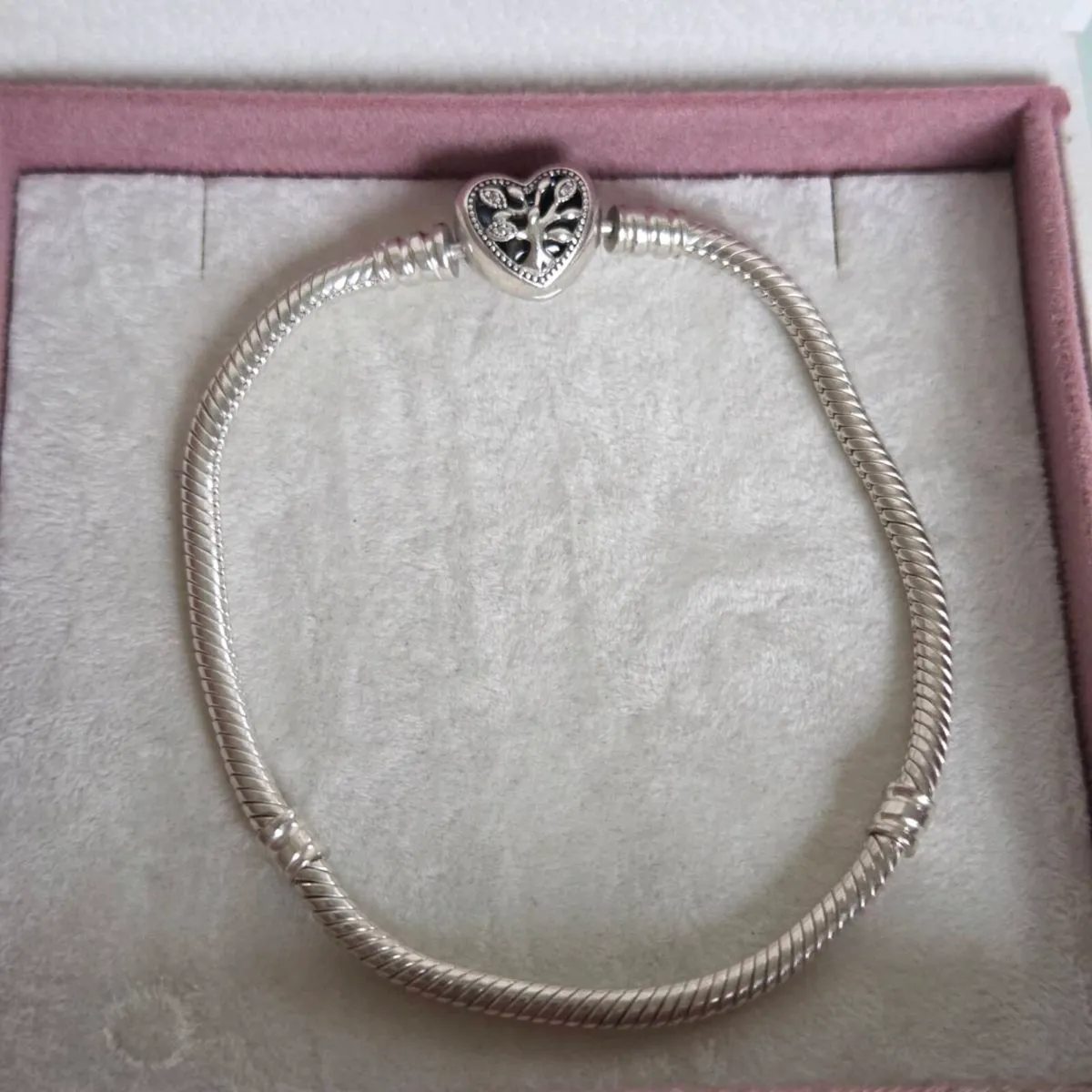 Pandora bracelet claps heart family tree - Image 2