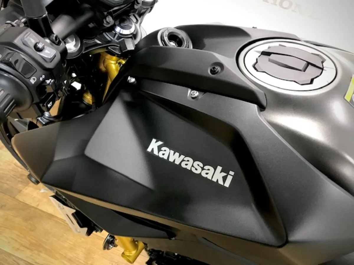 Kawasaki Z650 MY26 - Image 4