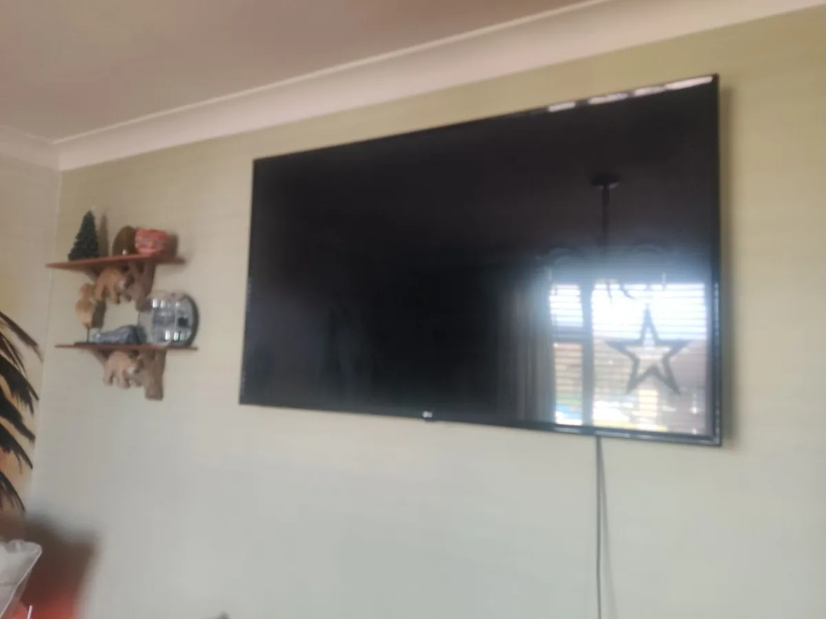 LG Smart TV  48 inch - Image 1