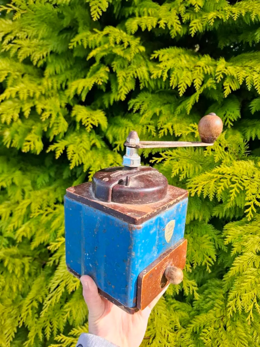 By post only working coffee grinder - Image 2