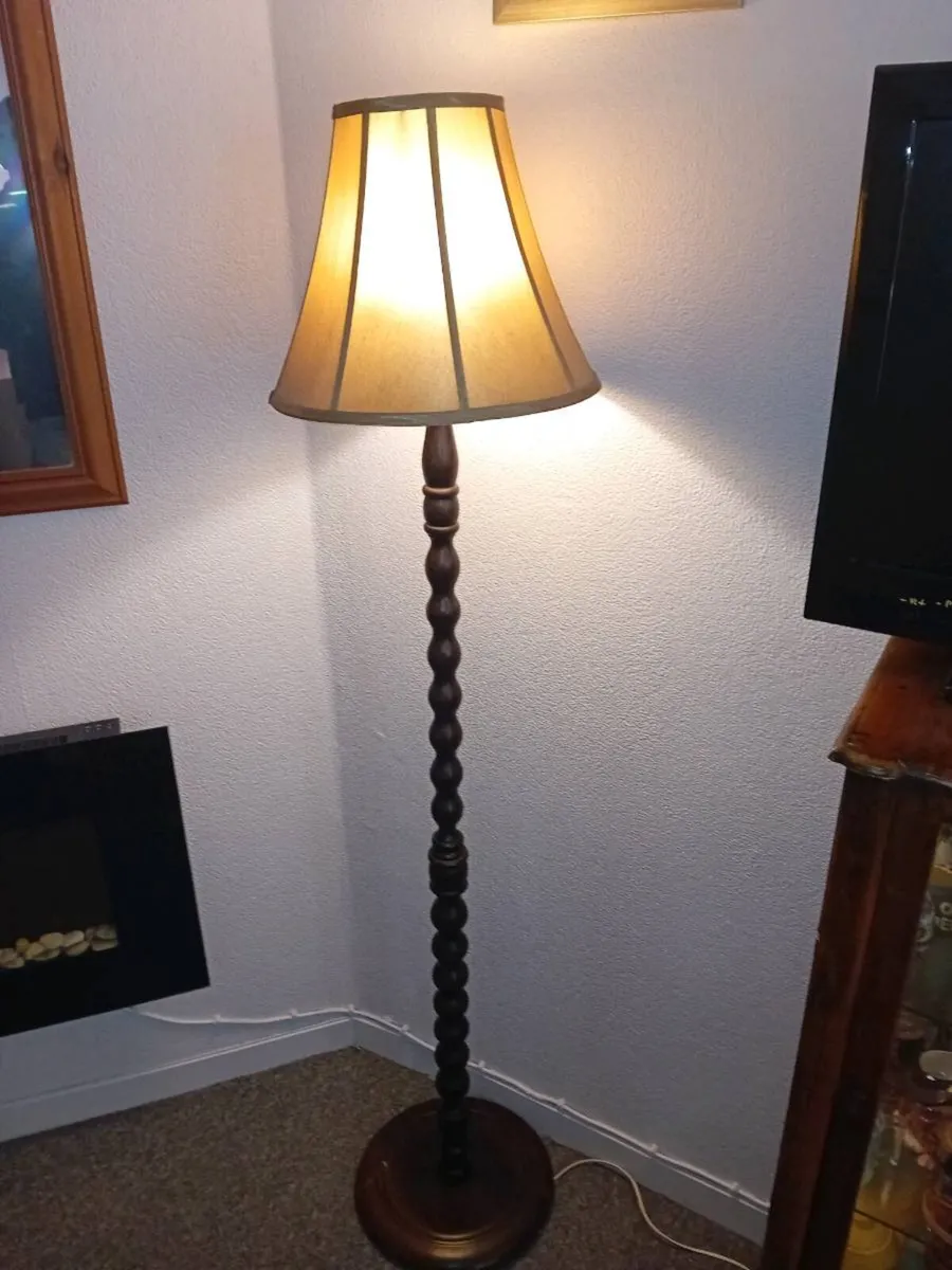 Antique standing Lamps - Image 3