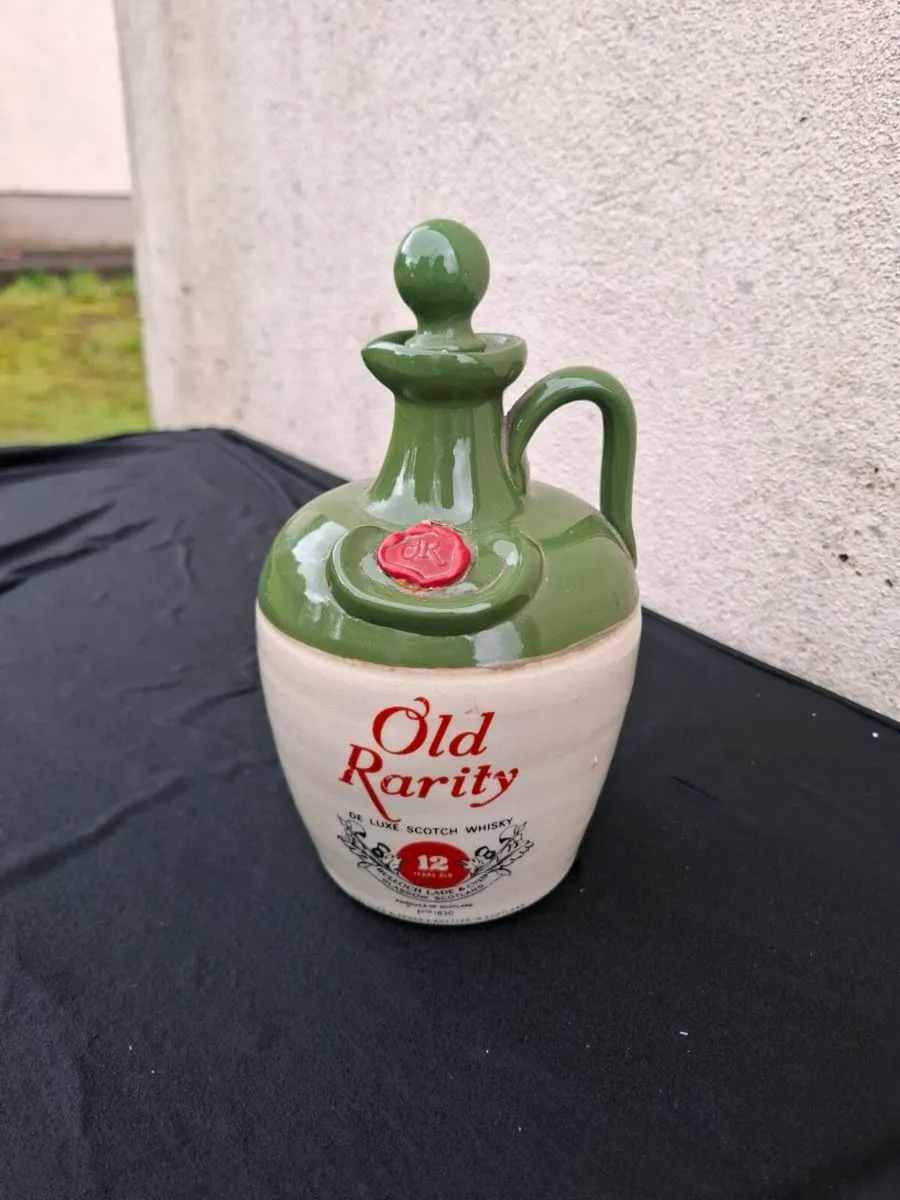 By post only old rarity whiskey bottle - Image 1