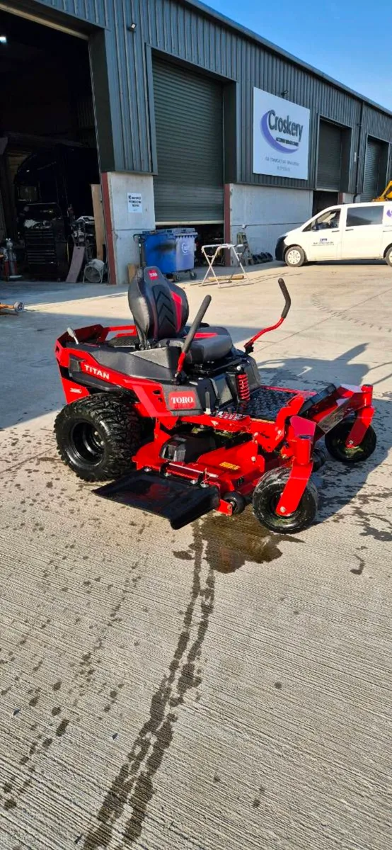 Toro titan zero turn, 60" cut - Image 1