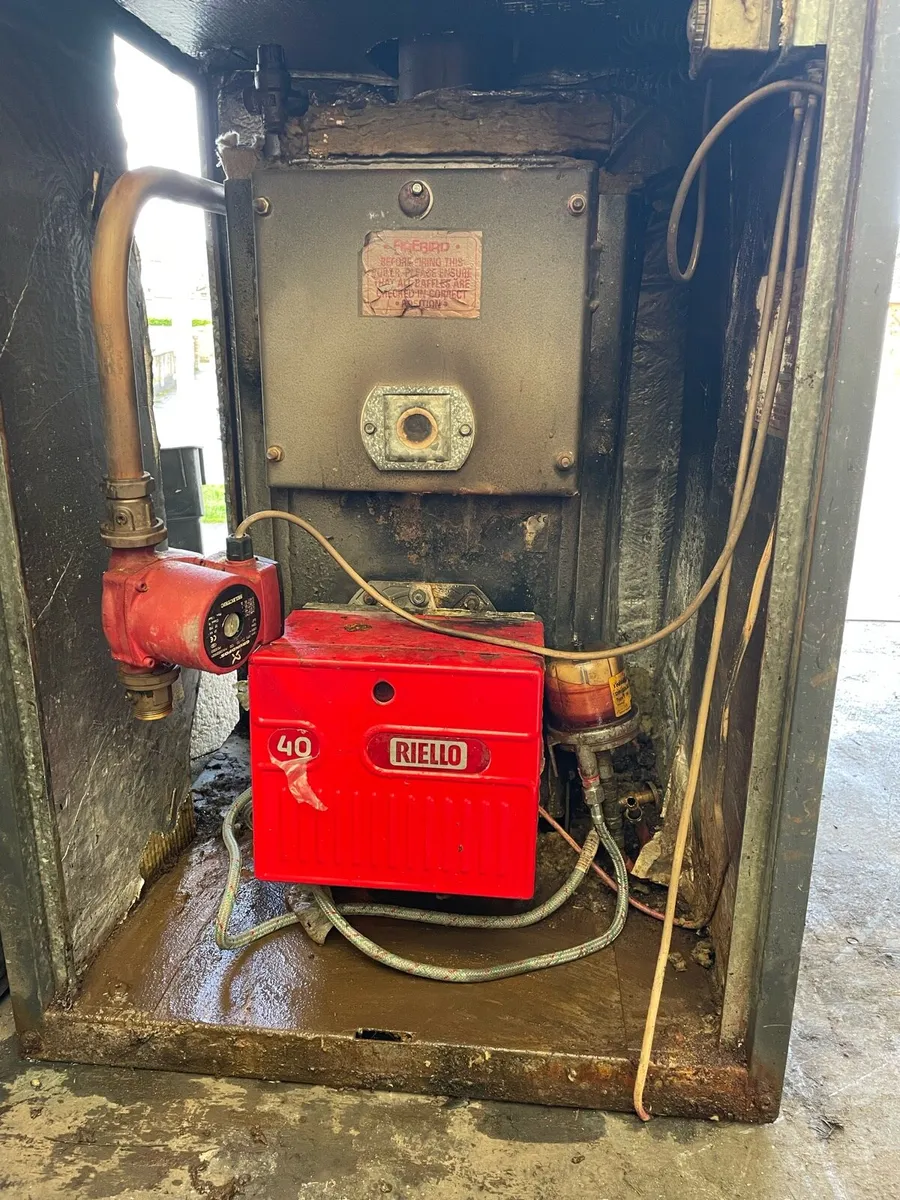 Oil boiler - Image 2