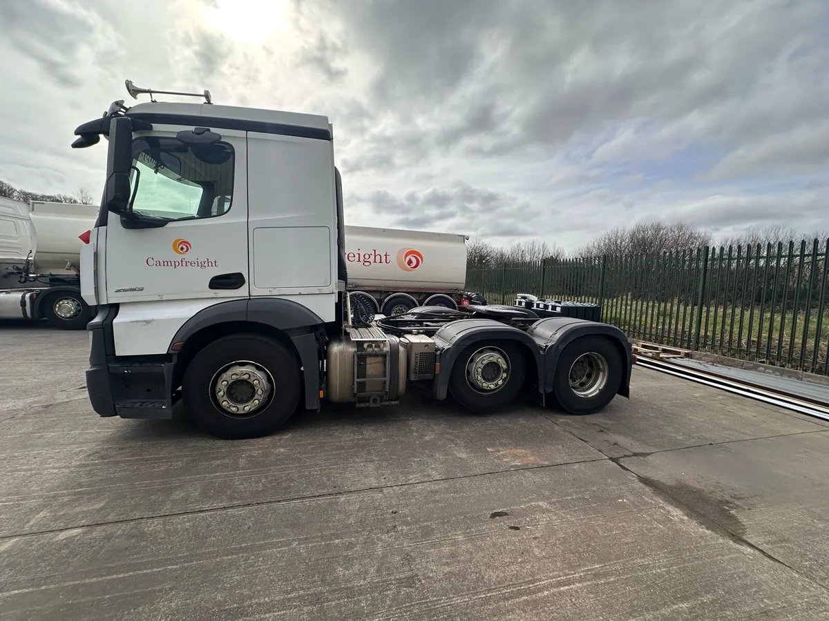 182 Mercedes Benz Actros Truck ADR Spec - Image 4