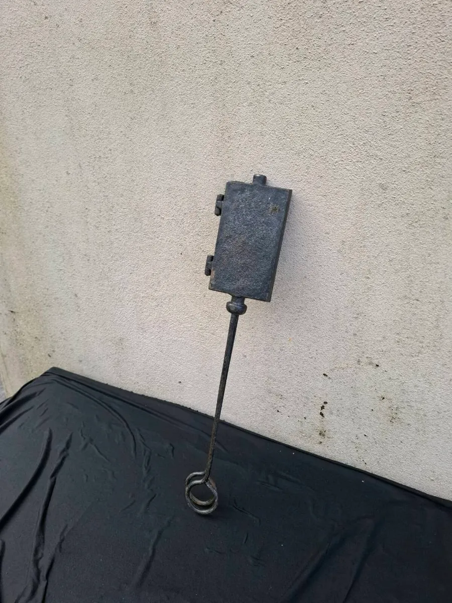 By post only antique belgian waffles maker - Image 3