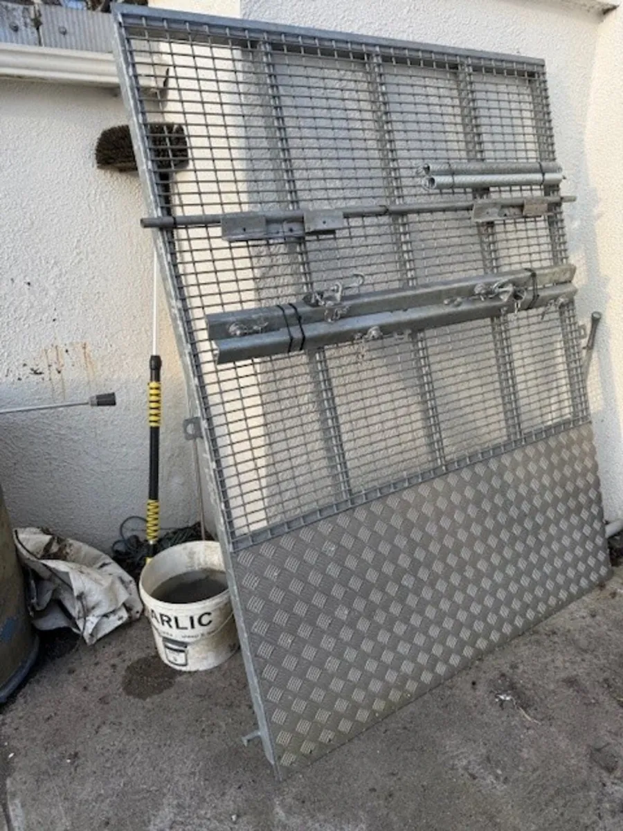 T0100 High Ramp 5' Wide LM85 6' High xxx