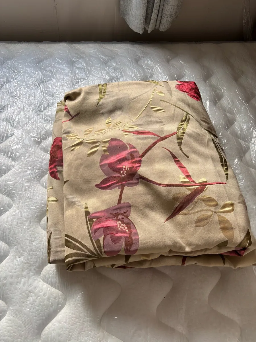 2 PAIRS + 1 HEAVY LINED CURTAINS - Image 2