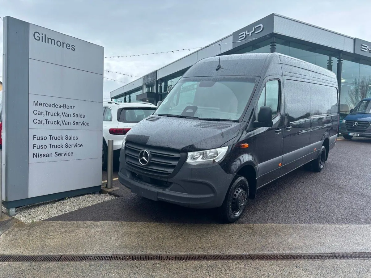 Mercedes-Benz Sprinter 519LWB HIGH ROOF PRO AUTOMA - Image 1