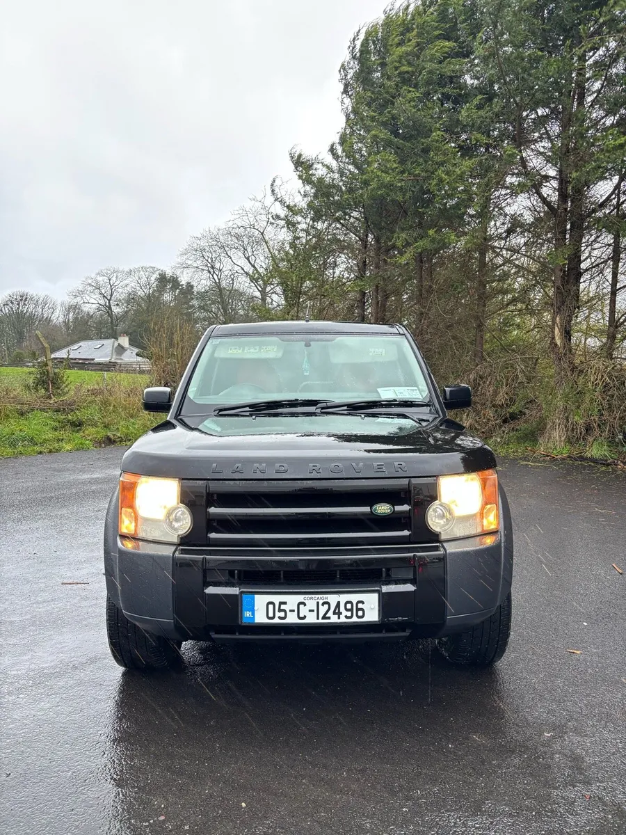 Land Rover Discovery 3 - Image 3