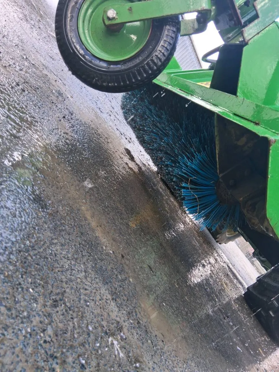 Suton road brush - Image 3