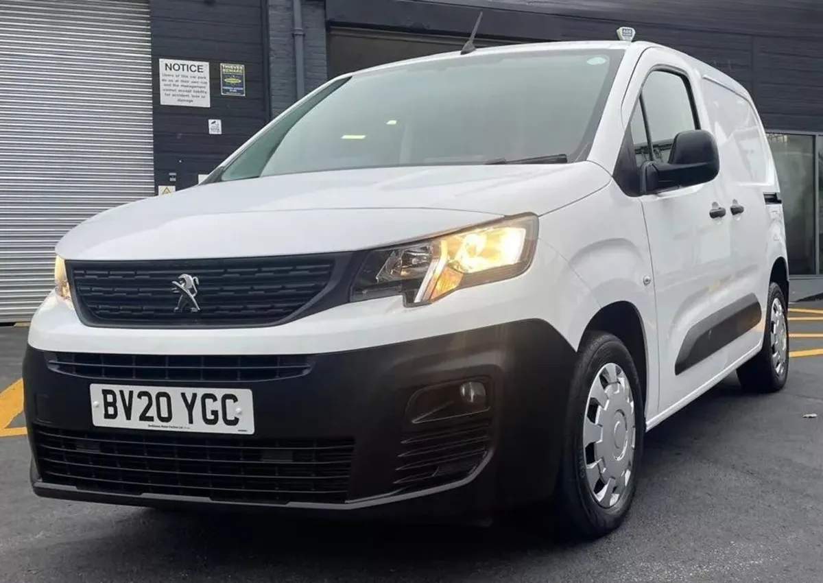 2020 Peugeot Partner Small Panel Van - Image 1