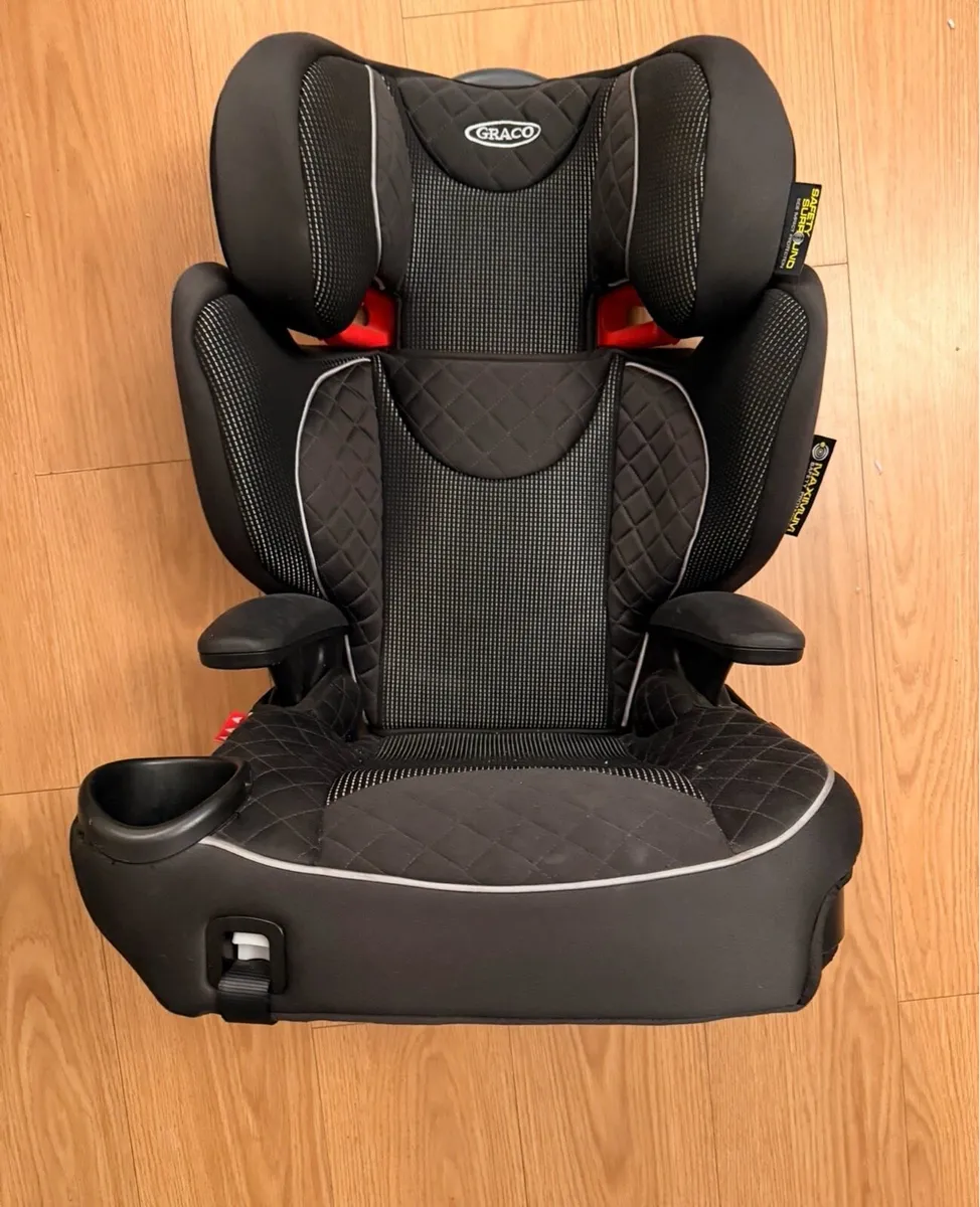 x 2 . car booster seats - Image 1