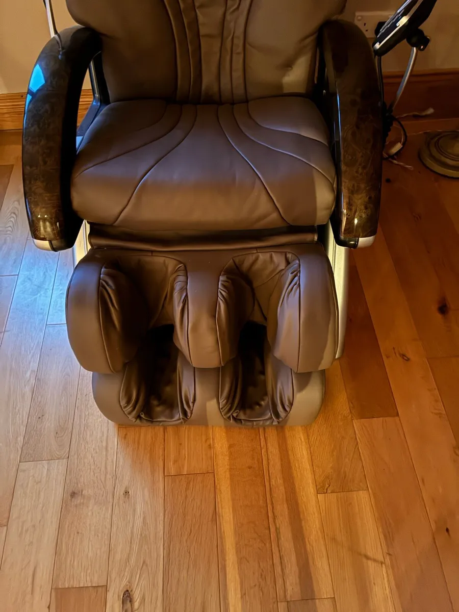 Massage Chair - Image 4