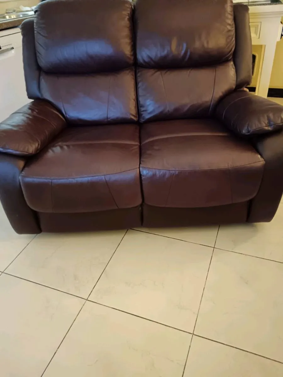 Leather sofa - Image 4