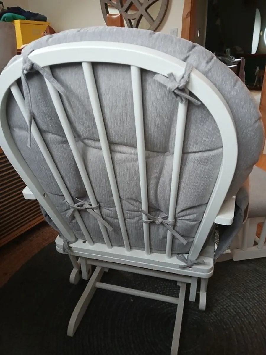 Babylo Nursing glider - Image 4